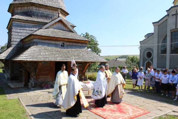 Фото до матеріалу: Україна — понад усе