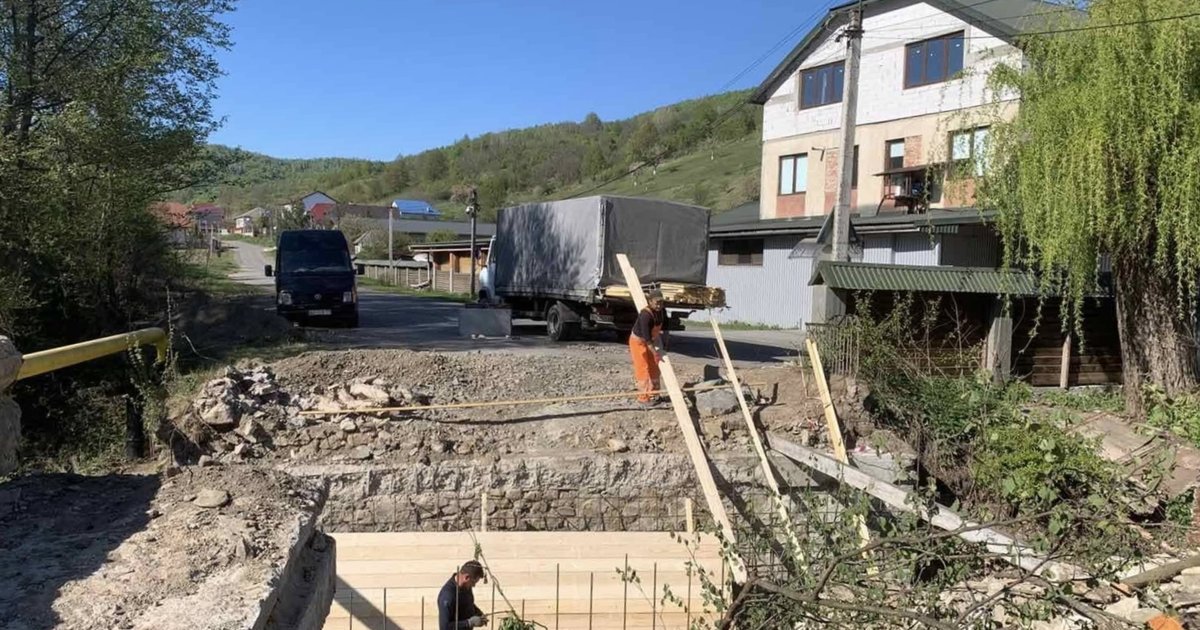 Фото до матеріалу: На Мукачівщині розпочали відновлення аварійного мосту на дорозі Тибава-Стройне