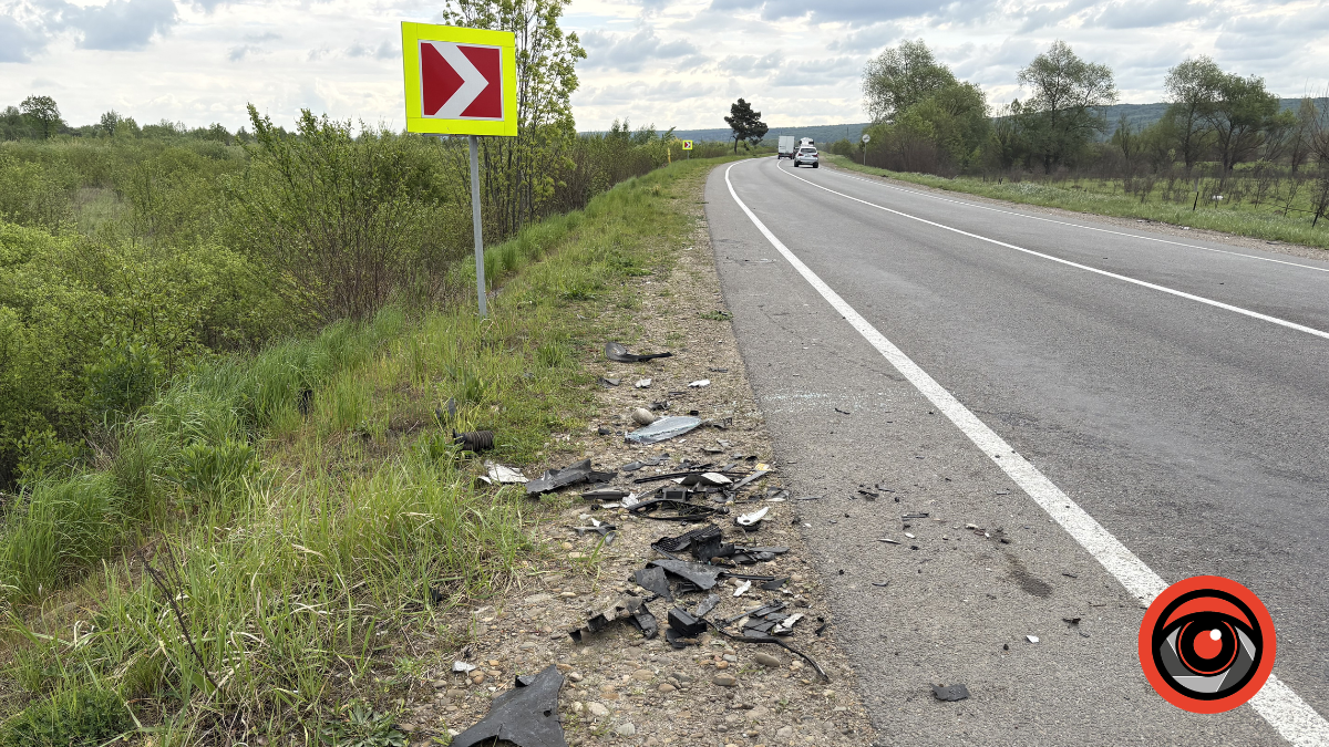 Фото до матеріалу: Аварія на калуській об'їзній: дві машини зіткнулися вранці 13 травня