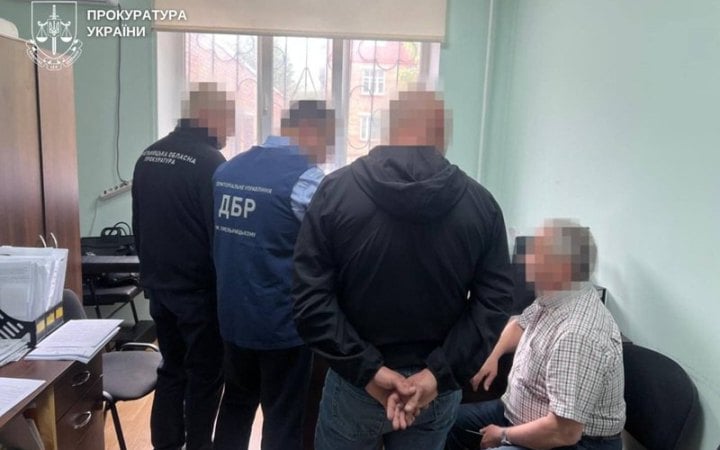 Фото до матеріалу: Двох поліцейських підозрюють у приховуванні обставин смертельної ДТП на Хмельниччині