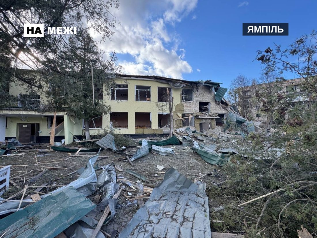Фото до матеріалу: Росіяни вдарили КАБами по Ямпільській громаді: пошкоджено будинки та дитсадок