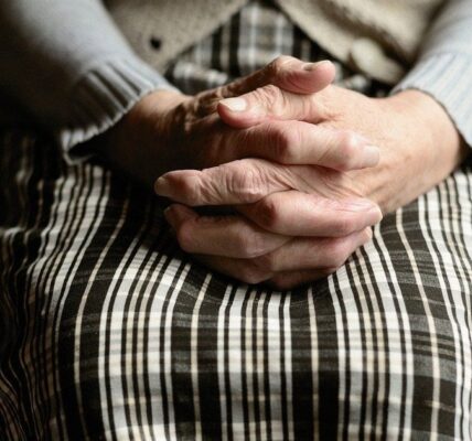 Фото до матеріалу: Єрмак радився з «ворожкою» перед важливими державними призначеннями — прокурорка