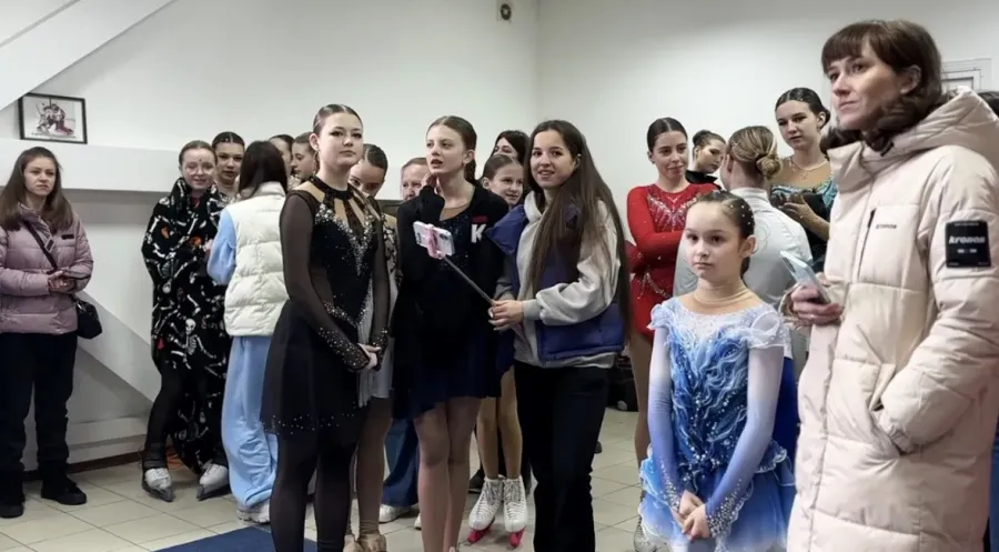 Фото до матеріалу: У льодовій арені Калуша пройшли Всеукраїнські змагання юних фігуристів