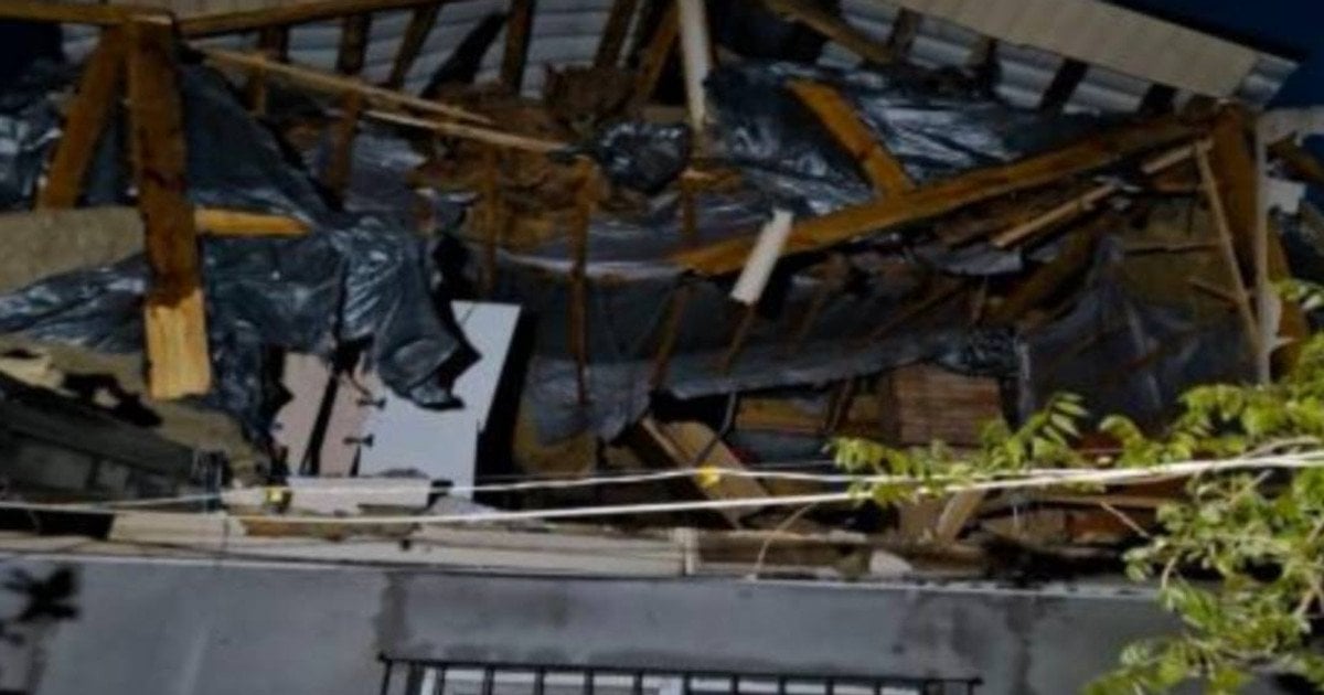 Фото до матеріалу: Росія обстріляла Запорізький район: пошкоджено будинок, поранено жінку