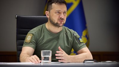 Фото до матеріалу: Сирський анонсував підвищення виплат військовим інструкторам