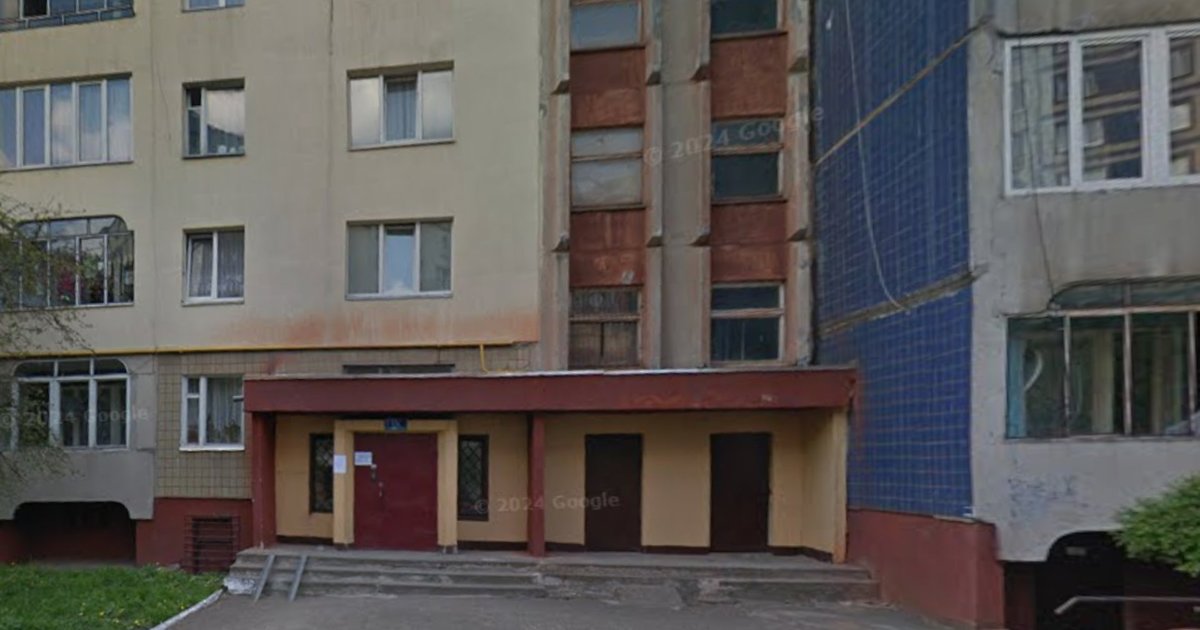 Фото до матеріалу: Трагедія на Сихові: військовослужбовець загинув, впавши з вікна восьмого поверху
