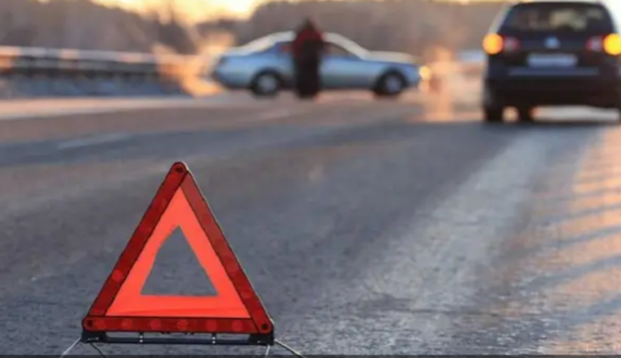Фото до матеріалу: ДТП на автодорозі Бориспіль–Дніпро: водій Hyundai отримав травми середньої тяжкості
