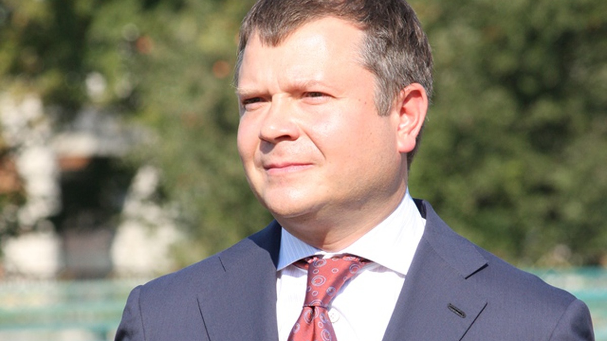 Фото до матеріалу: Суд дозволив заочне розслідування проти Жеваго: розтратили $113 млн банку