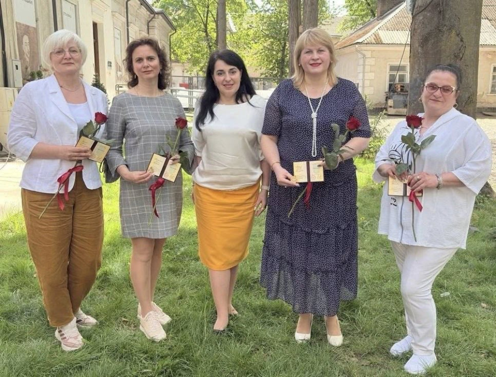 Фото до матеріалу: Четверо жінки з Калуської громади отримали звання «Мати-героїня»