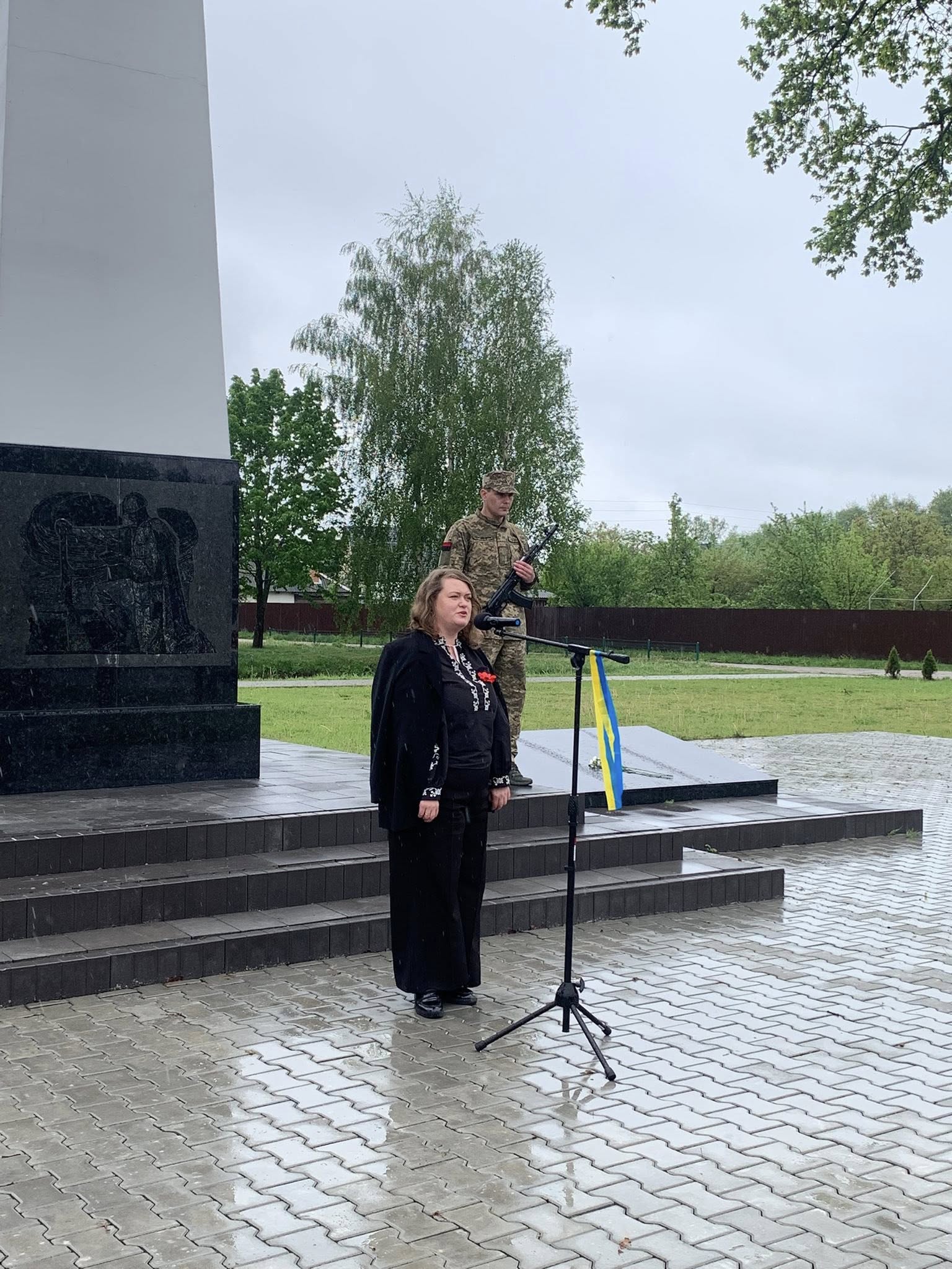 Фото до матеріалу: У Шацьку відзначили День пам'яті та перемоги над нацизмом у Другій світовій війні
