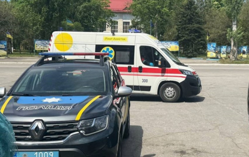 Фото до матеріалу: У Світловодській міськраді заступник мера відкрив стрілянину: двоє поранених