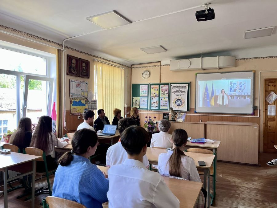 Фото до матеріалу: Міністр культури Тетяна Бережна відреагувала на успіх рогатинських учнів