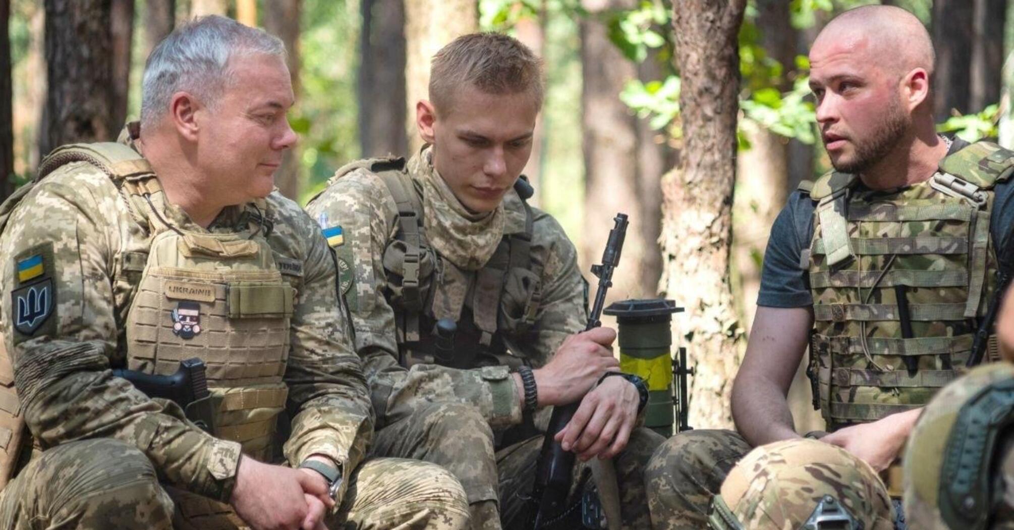 Фото до матеріалу: День піхоти: генерал-лейтенант Наєв наголосив на ролі піхотинців у триманні фронту