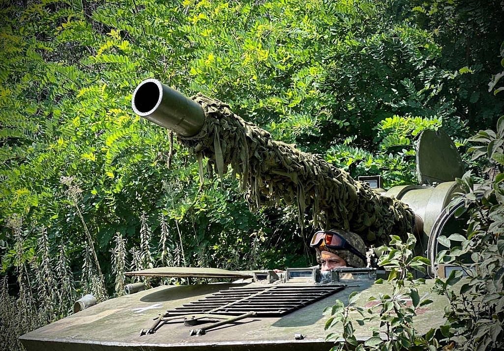 Фото до матеріалу: Генштаб: на фронті 147 боїв, РФ випустила 7 тис. дронів без перемир'я