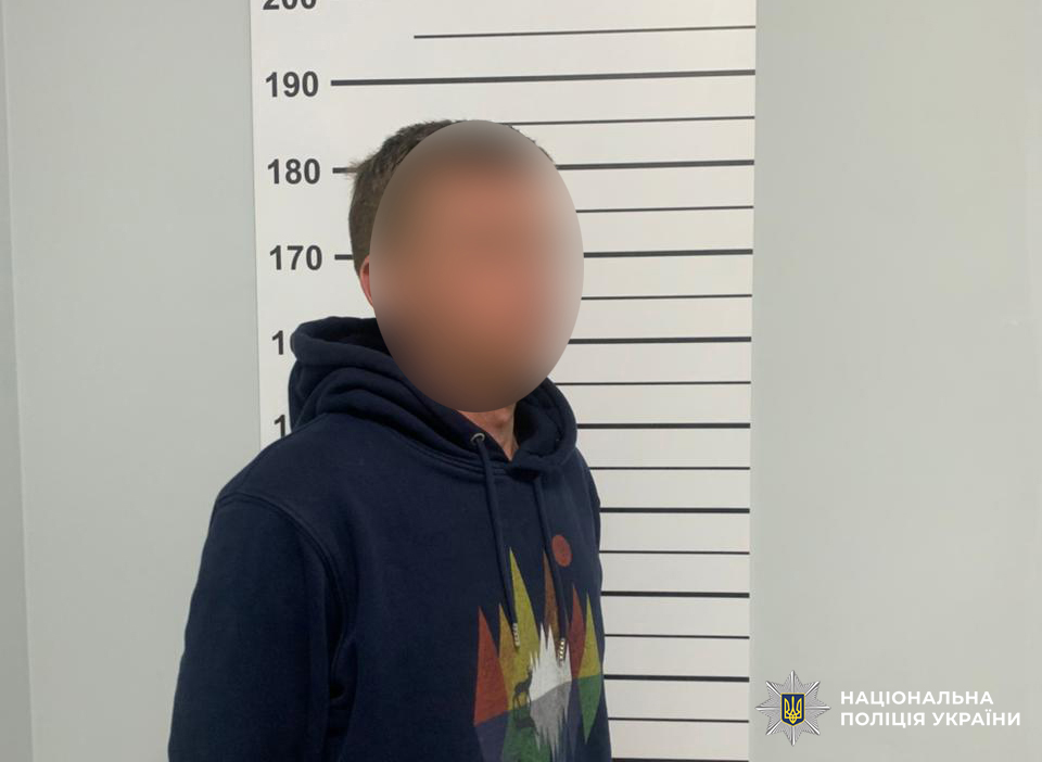 Фото до матеріалу: У Львові затримали нападника, який поранив перехожого ножом