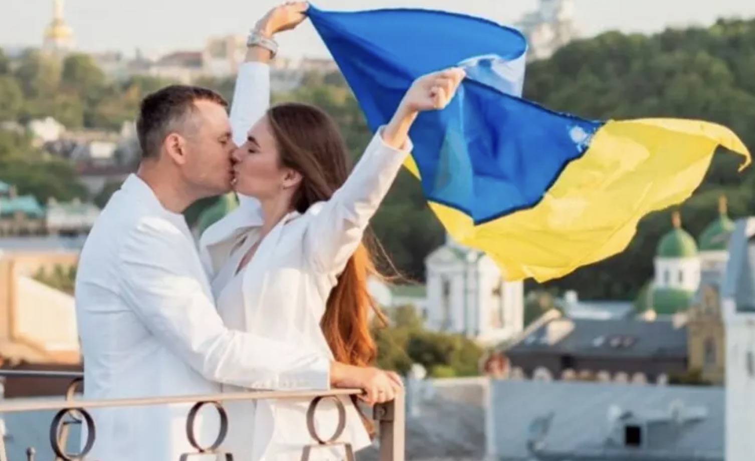 Фото до матеріалу: Дружини міністрів заробляють мільйони: хто з урядовців має найуспішніших ФОПів