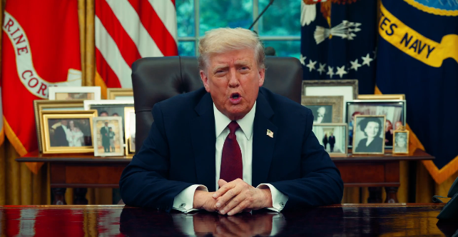 Фото до матеріалу: Трамп призупинив операцію «Проєкт Свобода» в Ормузькій протоці