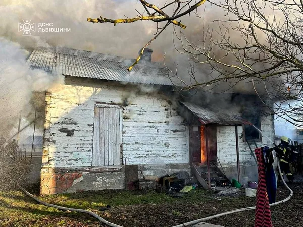 Фото до матеріалу: Трагедія на Самбірщині: під час пожежі загинула жінка