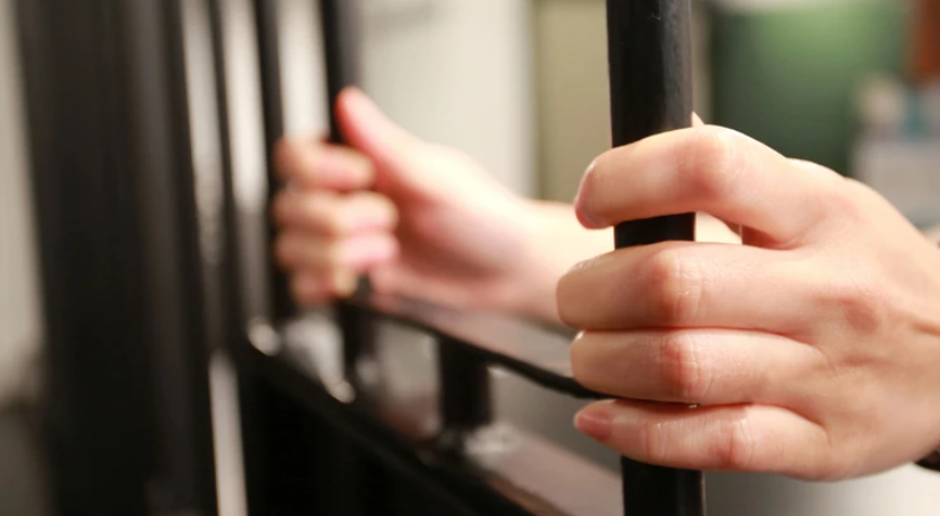 Фото до матеріалу: Близько 200 ув'язнених жінок звільнили для служби в армії