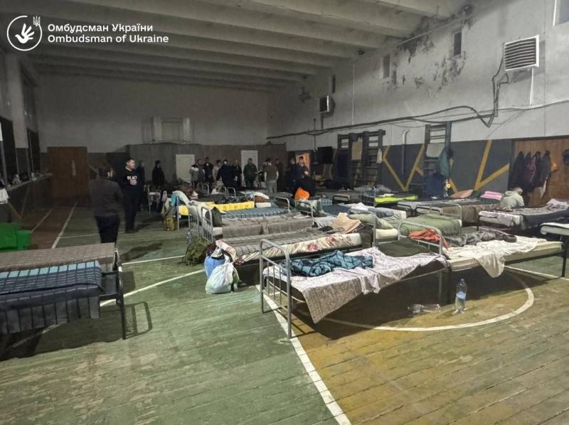 Фото до матеріалу: Керівник Ужгородського ТЦК визнаний винним у блокуванні візиту Омбудсмена