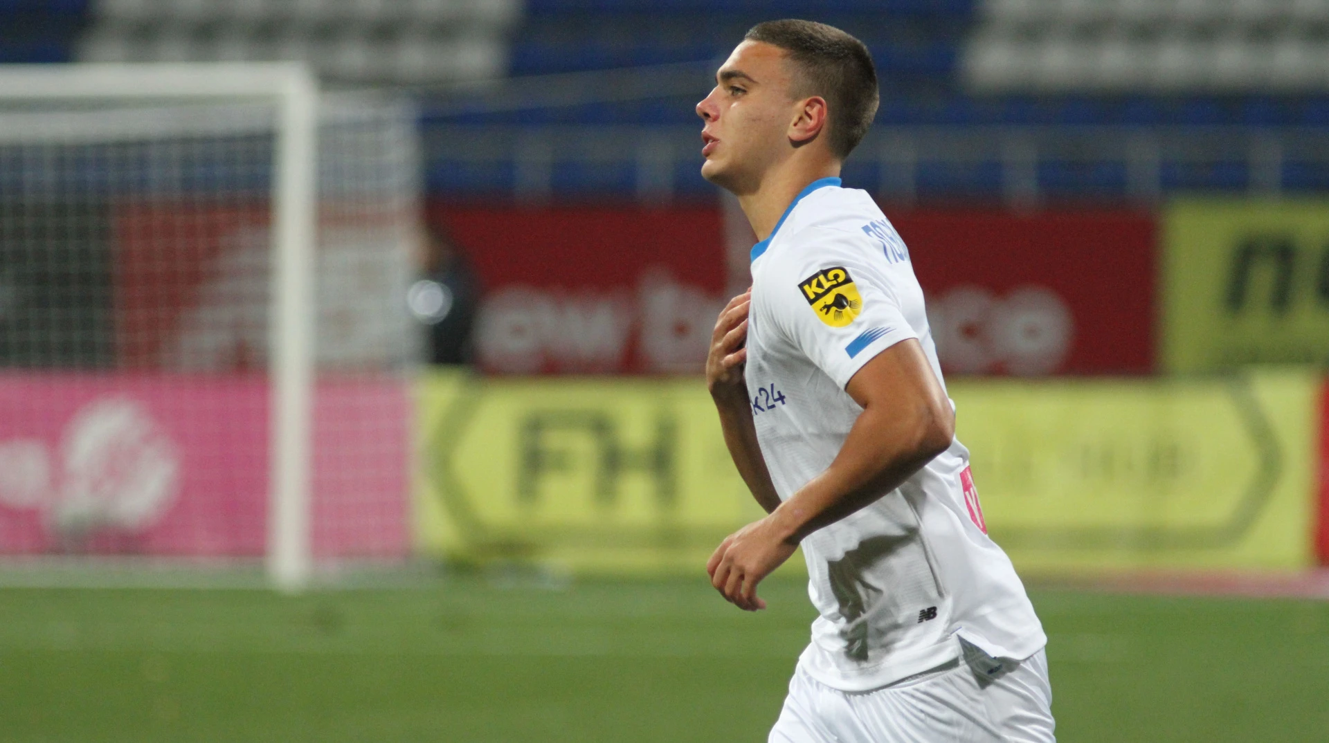 Фото до матеріалу: «Динамо» розгромило «Буковину» 3:0 і вийшло у фінал Кубка України