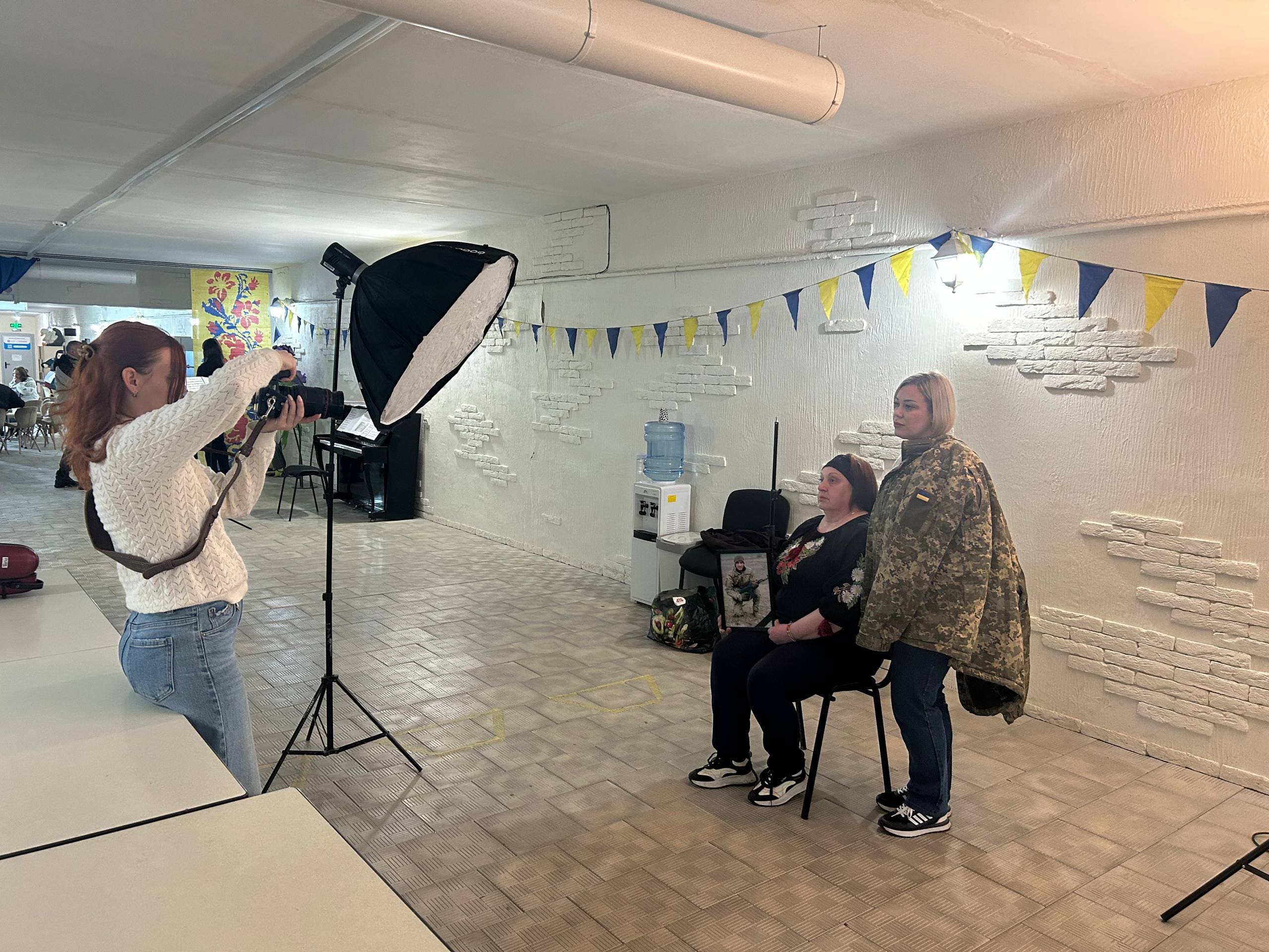 Фото до матеріалу: Фотопроєкт «Берегині» об'єднав родини загиблих захисників у Чорнобаївській громаді