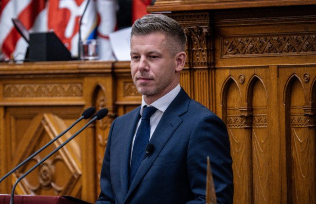 Фото до матеріалу: Петер Мадяр офіційно став прем'єром Угорщини: позиція щодо вступу України до ЄС