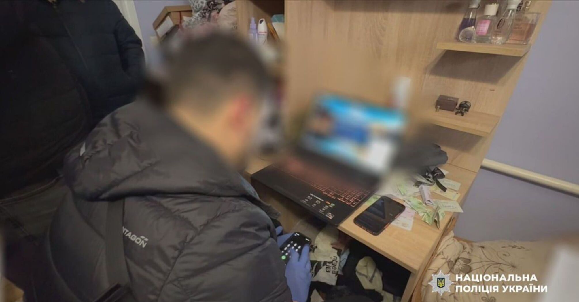 Фото до матеріалу: Пенсіонери та військові стали жертвами кіберзлочинців на Прикарпатті