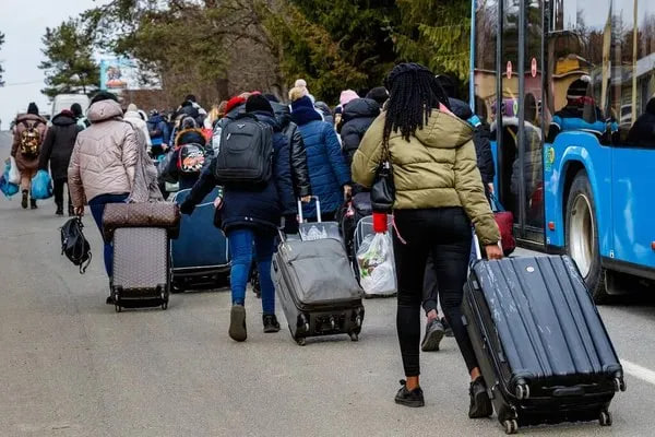 Фото до матеріалу: Ірландія змінює правила для українських біженців: частина людей може втратити житло