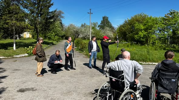 Фото до матеріалу: У Тлумацькій лікарні впроваджують адаптивний спорт для реабілітації поранених