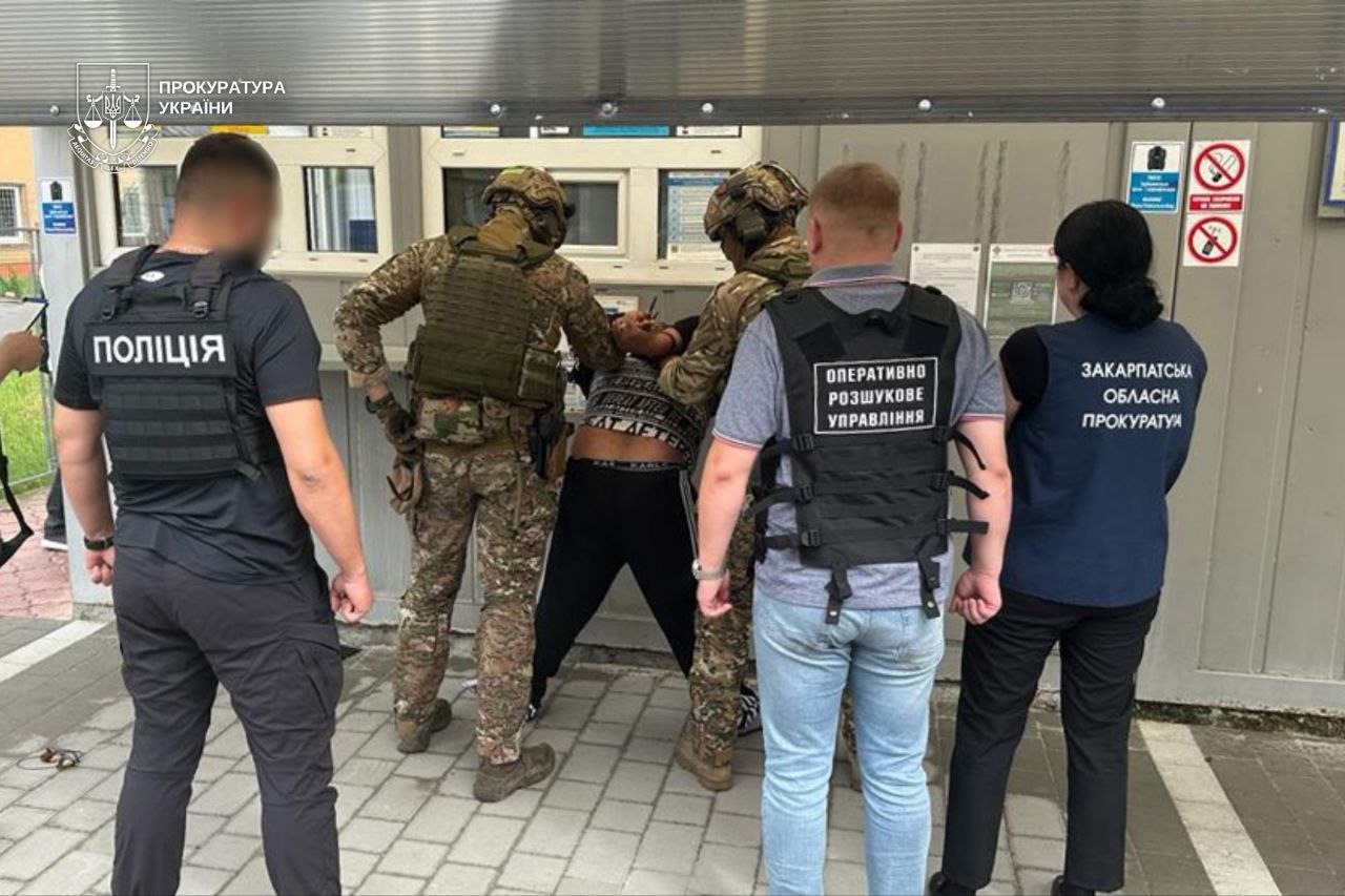Фото до матеріалу: У Києві пролунали вибухи: стали відомі перші деталі