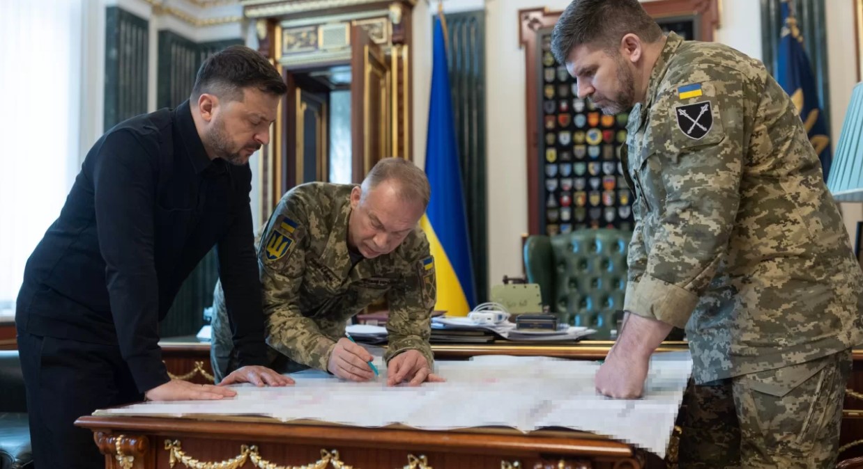Фото до матеріалу: Зеленський повідомив про знищення двох російських танкерів у Новоросійську