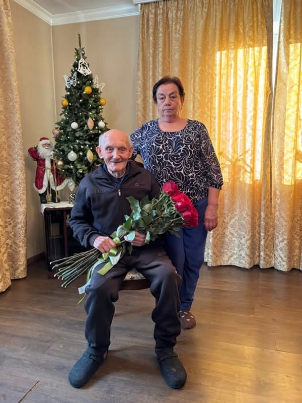Фото до матеріалу: Куликівська громада вшанувала 101-річного довгожителя Степана Гнота