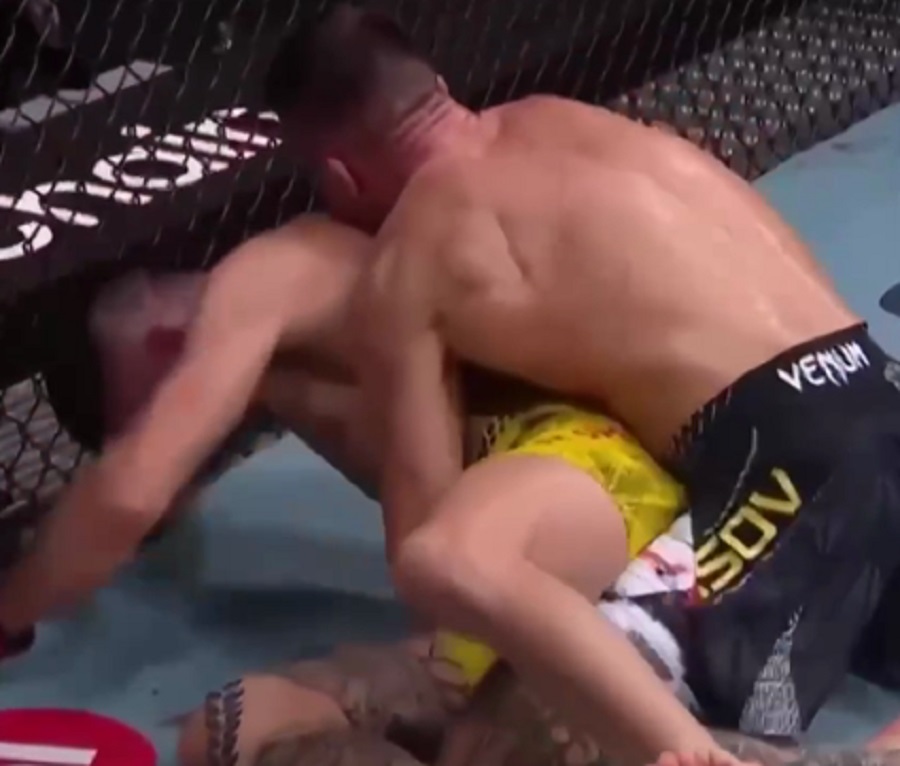 Фото до матеріалу: Ірпінець Ярослав Амосов здобув перемогу в UFC: український чемпіон нокаутував суперника