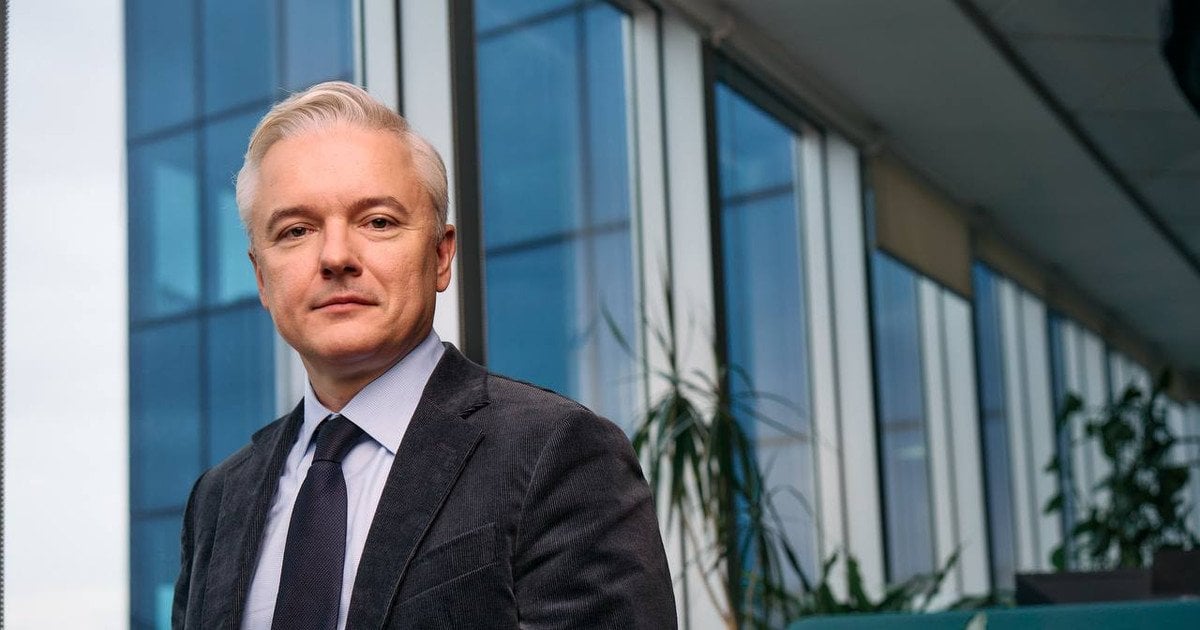 Фото до матеріалу: Максим Барабаш очолює Philip Morris у Європі, Артем Конік залишається в Україні