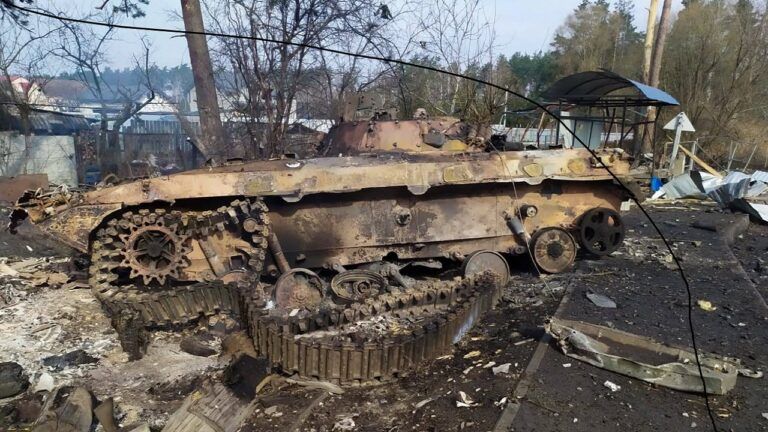 Фото до матеріалу: Втрати ворога на 1 травня: знищено 1 420 окупантів та 100 артсистем