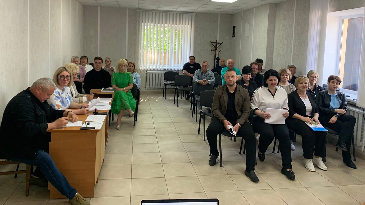 Фото до матеріалу: Шпиківська рада: нове обладнання для лікарні та школи після сесії
