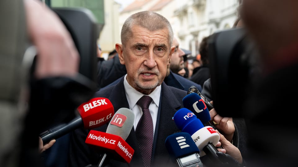 Фото до матеріалу: Бабіш зустріне Зеленського в Єревані, але відмовився їхати до Києва