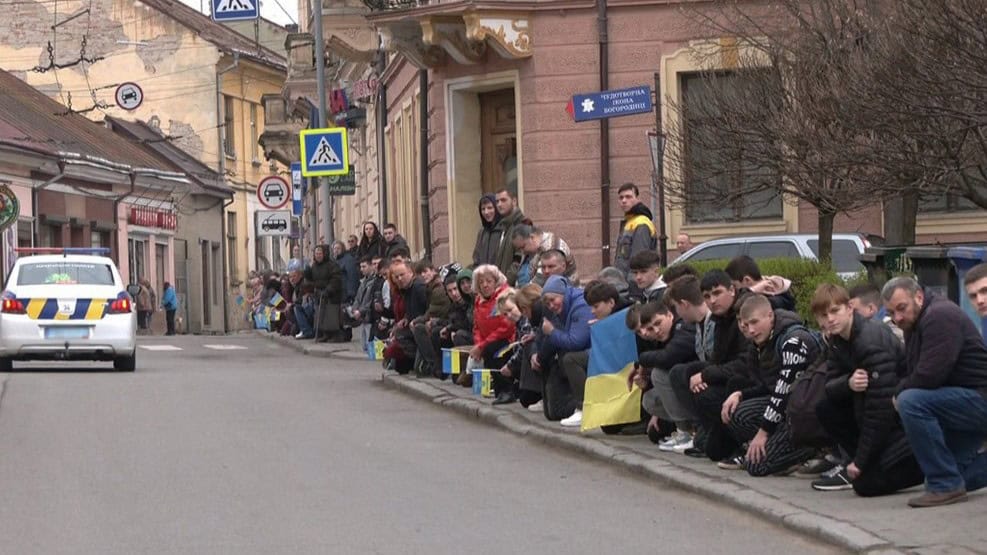 Фото до матеріалу: Як Україна буде пам'ятати полеглих: історія традицій та сучасні підходи