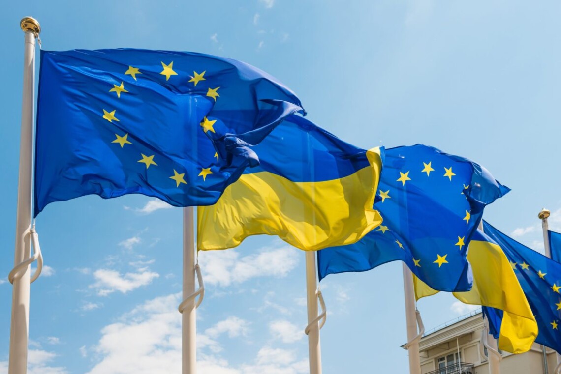 Фото до матеріалу: Україна повертатиме кредит ЄС на 90 млрд євро лише після репарацій Росії