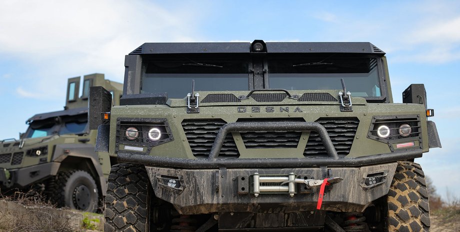 Фото до матеріалу: В Україні створили бронемашину DESNA: чому вона краща, ніж "хамві" (відео)