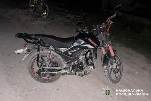 Фото до матеріалу: У селі Вербка сталася ДТП: травмувався неповнолітній пасажир мотоцикла