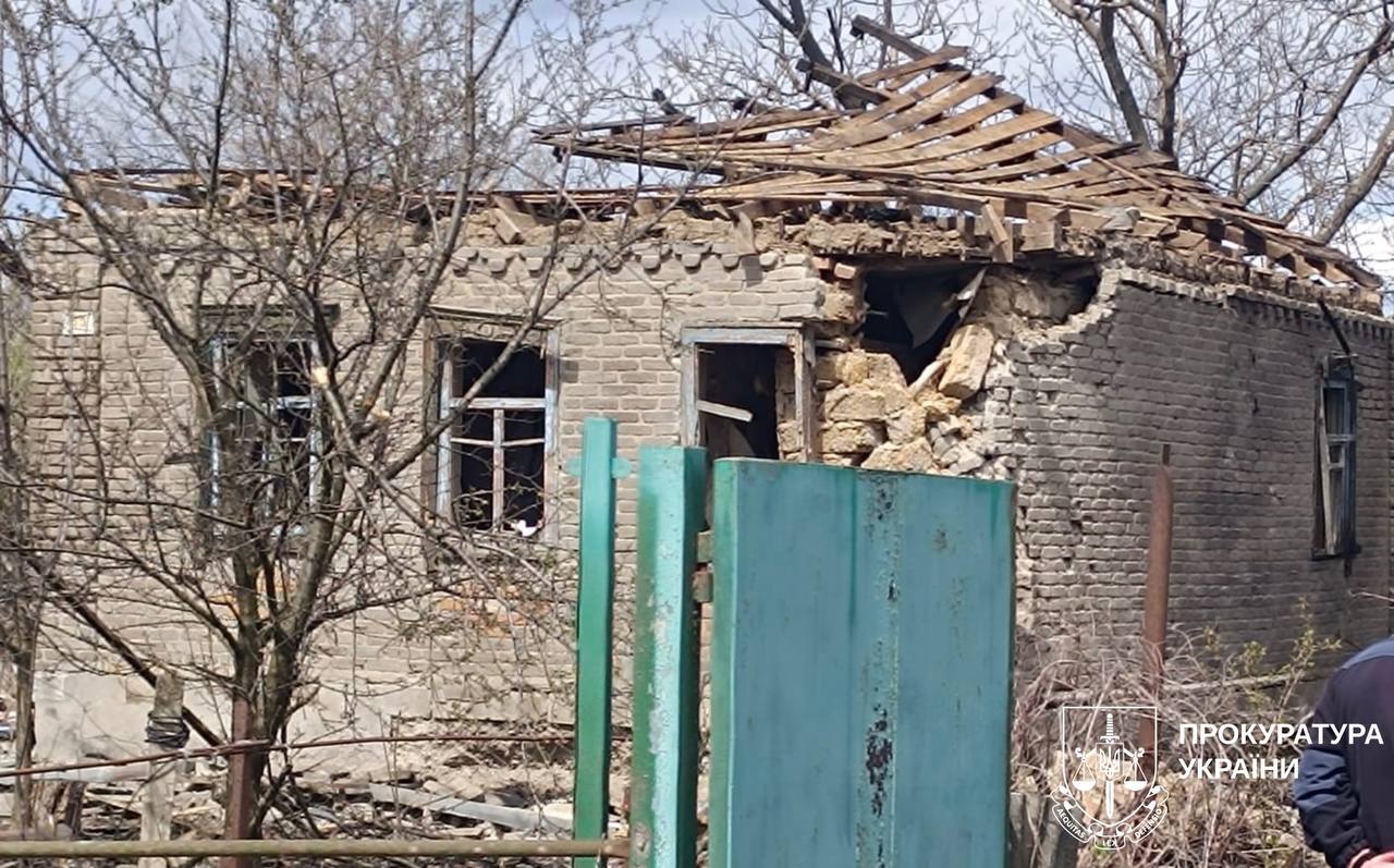 Фото до матеріалу: У Харківській області російські дрони та ракети завдали ударів по Петрівці та Чугуєву: четверо поранених