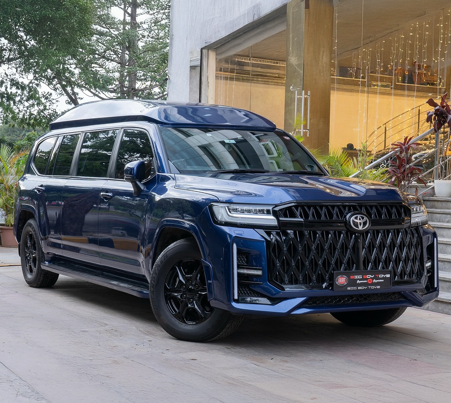 Фото до матеріалу: Старий Subaru Ascent обігнав три нові електромобілі бренду: квітневі продажі в США