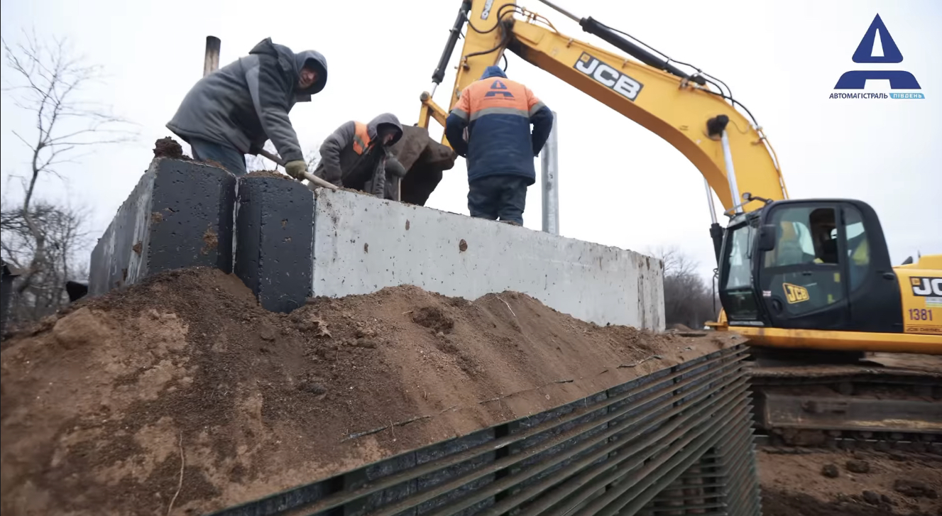 Фото до матеріалу: Військові та мешканці Дніпропетровщини оцінюють наближення ворога до кордону