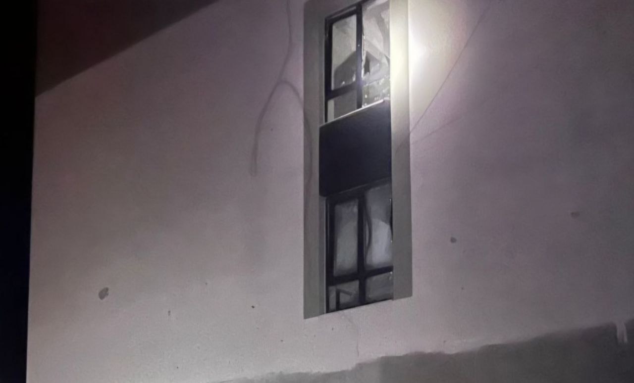Фото до матеріалу: Безпілотники вночі завдали пошкодження будівлям у Дніпропетровській області