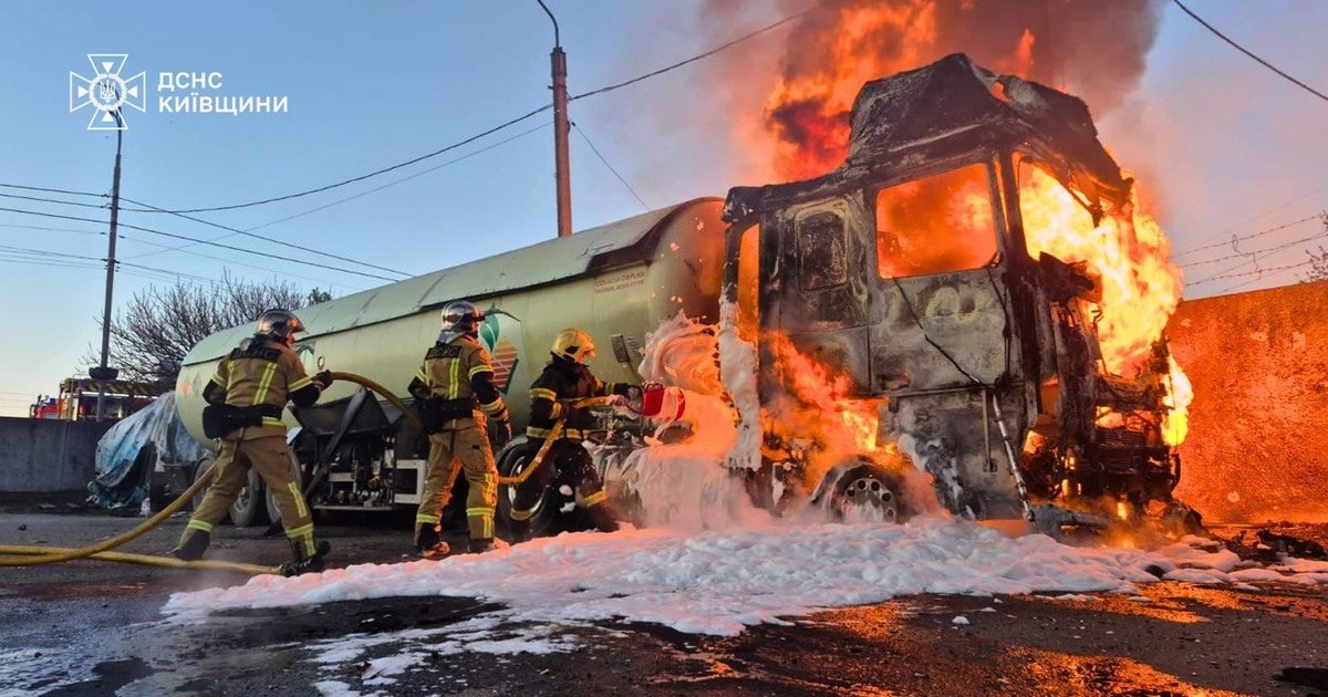 Фото до матеріалу: Нічний обстріл України 5 травня: постраждалі, пожежі та руйнування в трьох областях