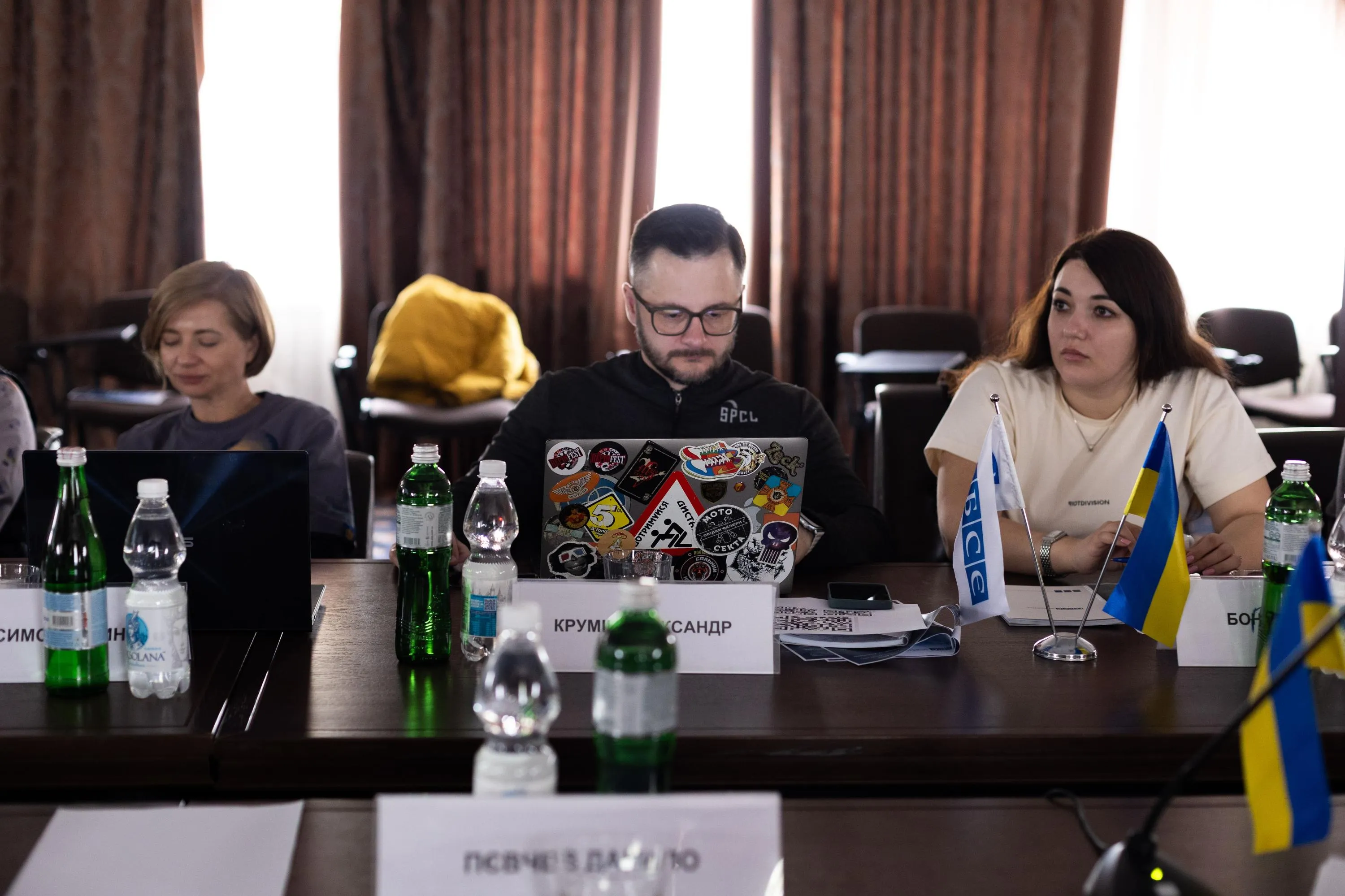 Фото до матеріалу: ОБСЄ провела безпековий тренінг для українських журналістів: що вивчали та які висновки