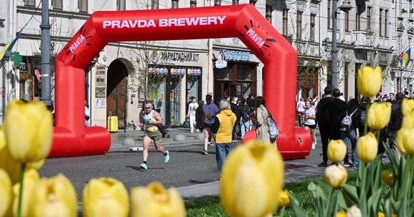 Фото до матеріалу: У львівському напівмарафоні NewRun взяли участь майже 5 тисяч учасників