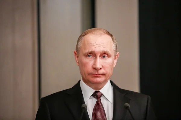 Фото до матеріалу: У Кремлі відгукнулись на результати виборів у Угорщині